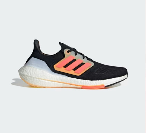 کتونی اورجینال آدیداس مدل ultra boost